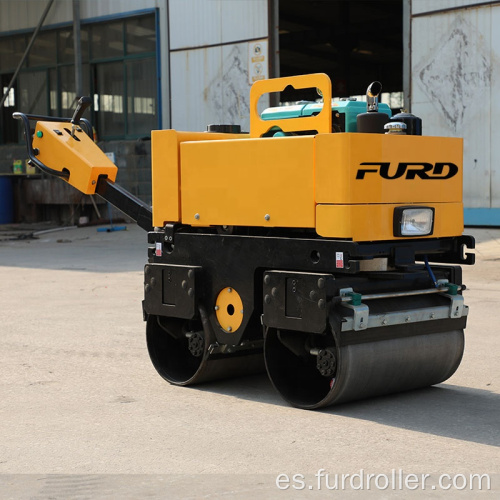 Máquina compactadora de rodillos compactadores de doble tambor con motor diesel para la construcción FYL-800CS